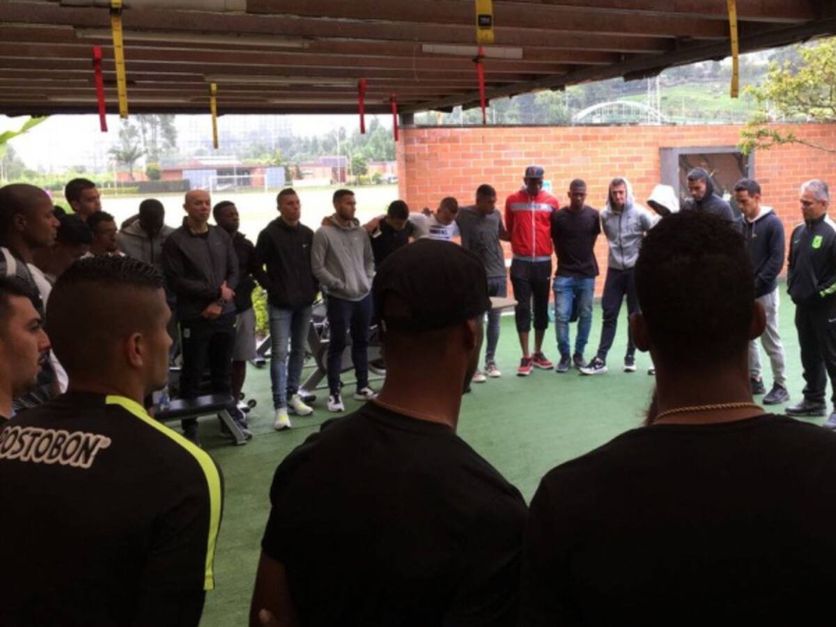 Nacional solicitó jugar con la camiseta de Chapecoense este sábado