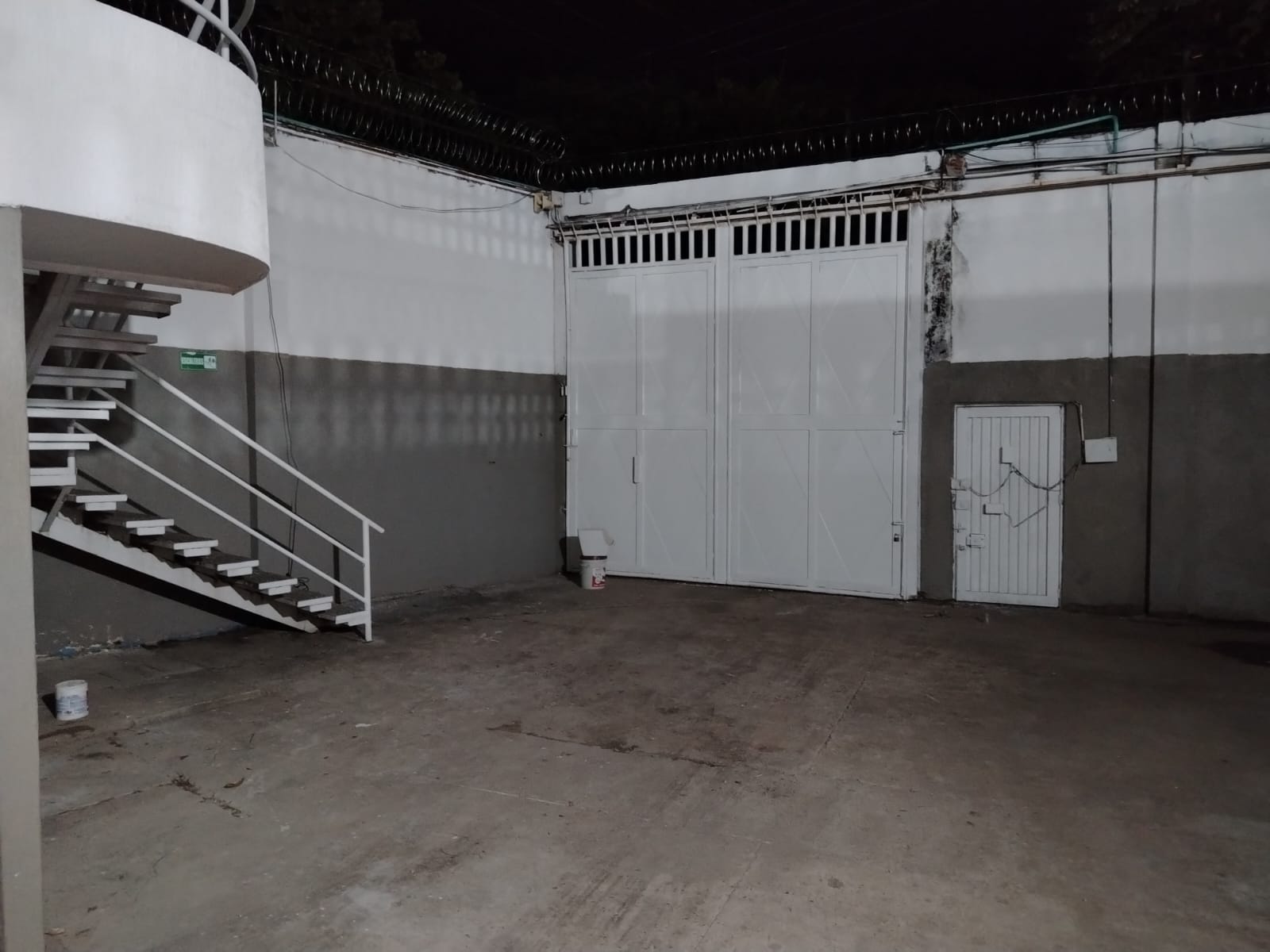 Operativo policial en Neiva tras la fuga de siete reclusos del Centro de Detención Transitorio, entre ellos alias ‘Richard’.