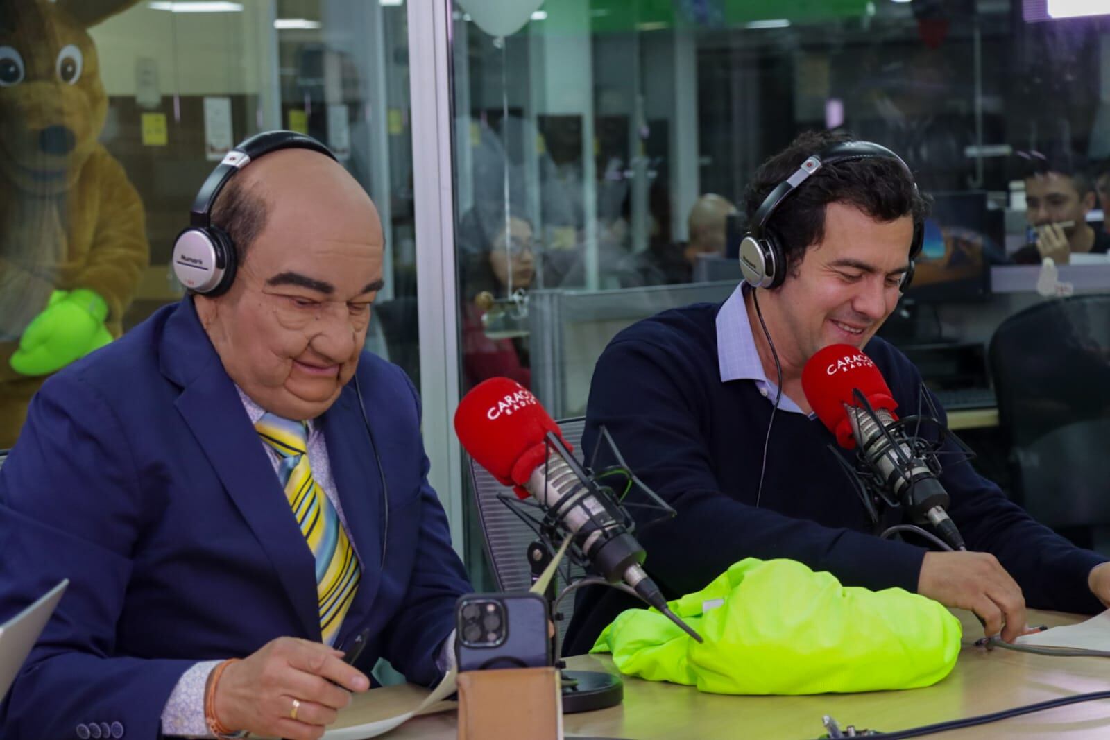 Rodrigo Lara en La Luciérnaga