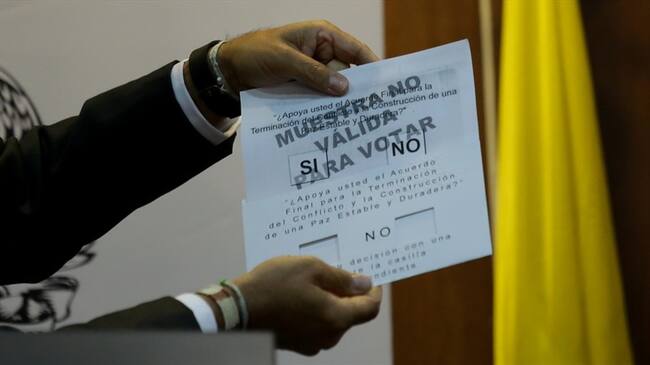 Tarjeta electoral del plebiscito. Foto: Colprensa - Diego Pineda