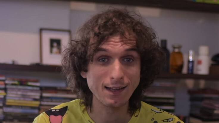 Entrevista con Palito Wilson, escritor y periodista musical, quien habla de la importancia del reguetón en la escena latinoamericana y mundial