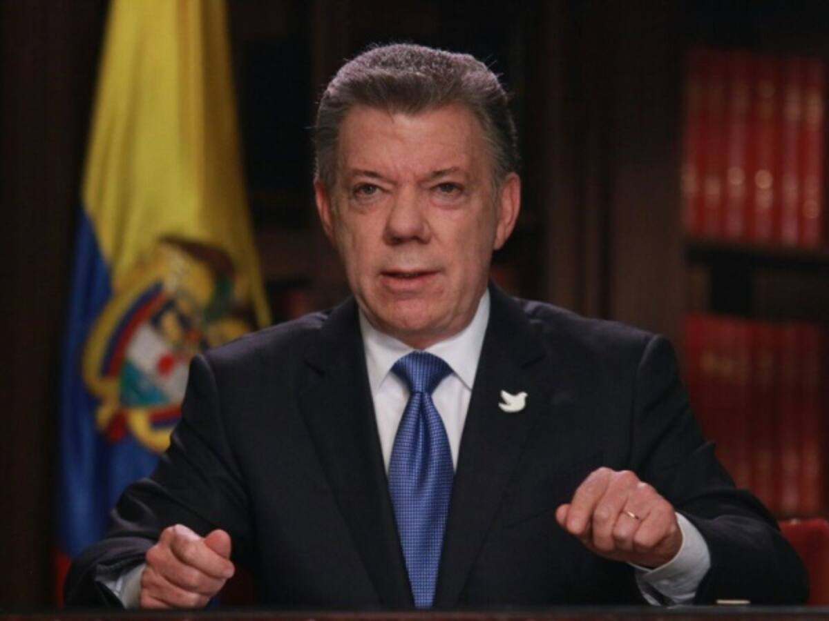 Santos pide a promotores del No, no presentar propuestas imposibles ni dilatar los diálogos