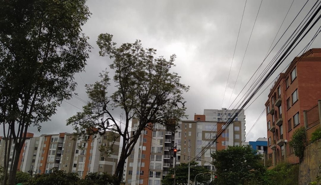 Cielo nublado en el sector norte de Armenia