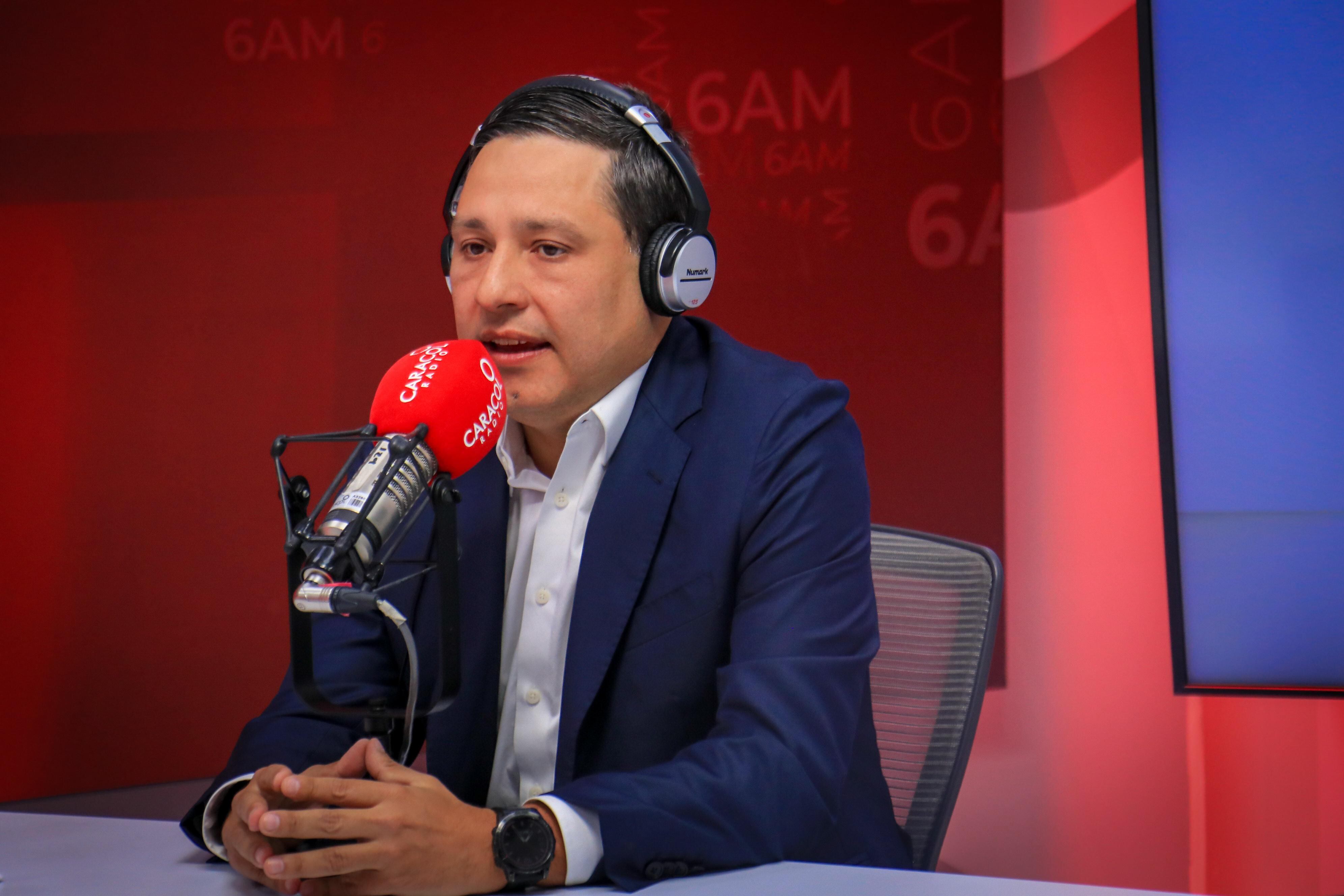 Mauricio Lizcano (Caracol Radio).