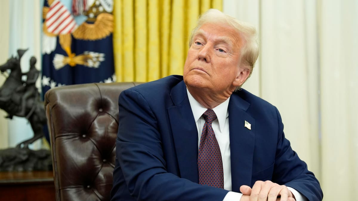 Trump revoca las visas de funcionarios del gobierno colombiano y aumenta aranceles