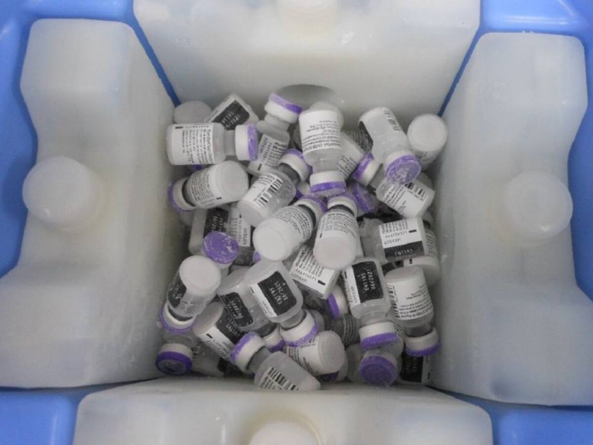 Llegan a Manizales más de 17.000 vacunas anticovid de Moderna