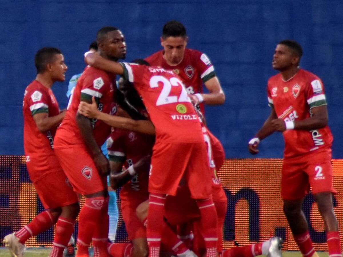 Carlos Mosquera, la figura en victoria de Patriotas ante Bucaramanga