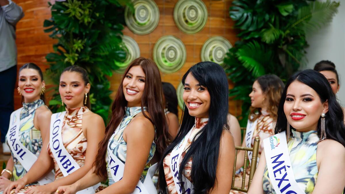 Montería entrega llaves de la ciudad a las candidatas del Reinado de la Ganadería