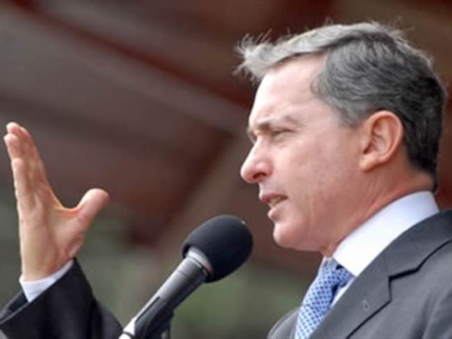 Con una visita al Santuario de Fátima, Uribe inicia participación en Cumbre Iberoamericana