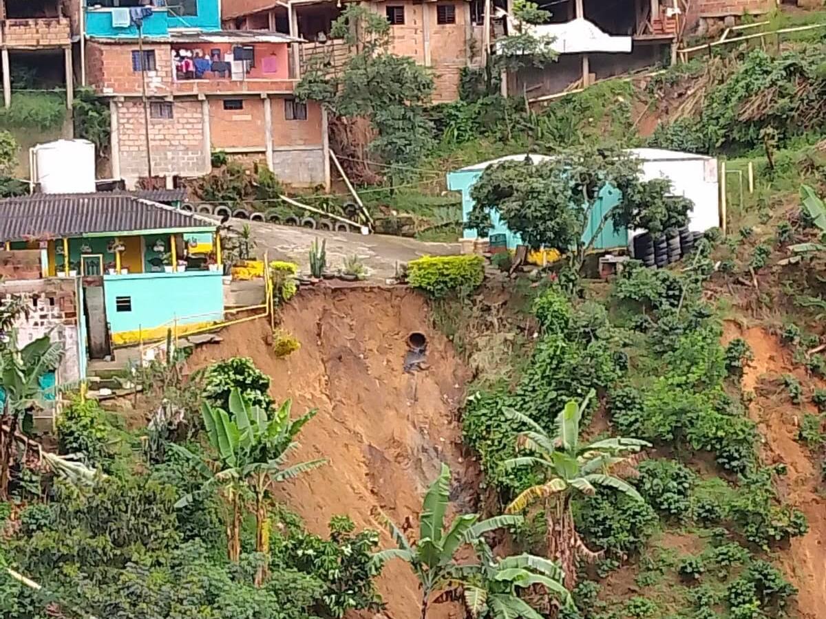 Un muerto y seis veredas incomunicadas dejó un fuerte aguacero en Betulia