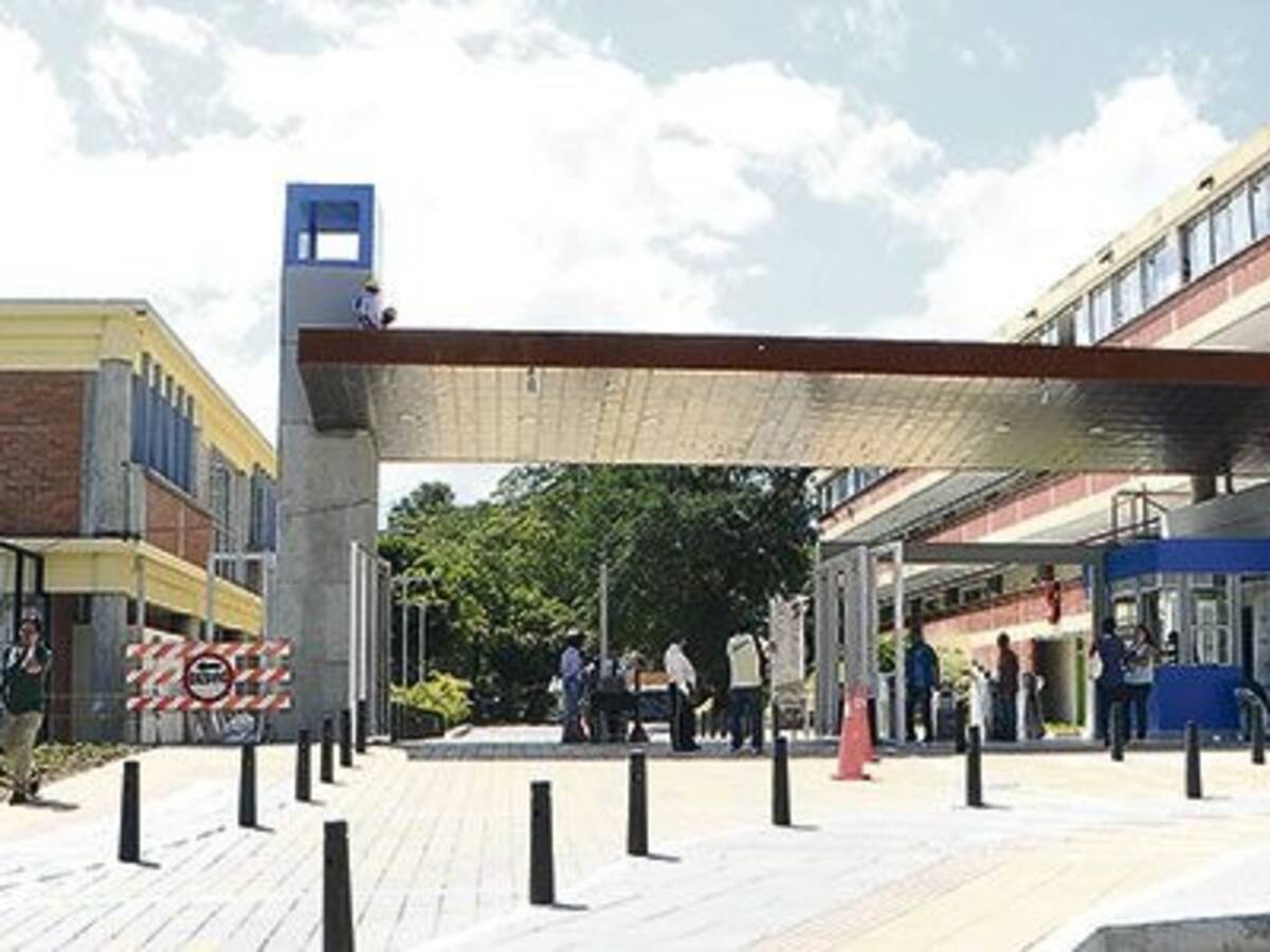 Candidato a rector de la UTP, Alexander Molina, habría renunciando a su aspiración