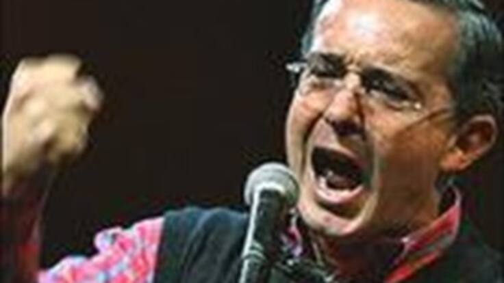 Uribe regañó públicamente y en repetidas ocasiones al Minprotección