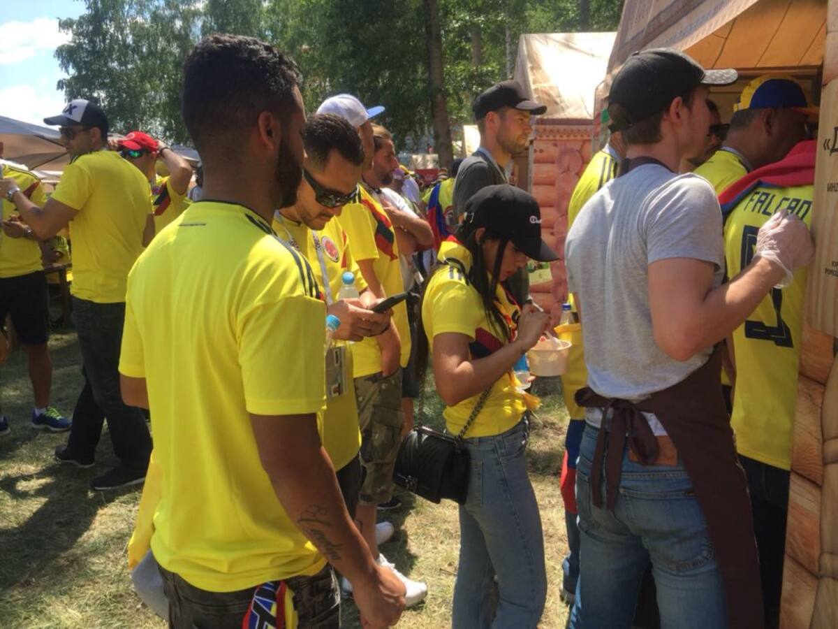 Tensión en los hinchas colombianos