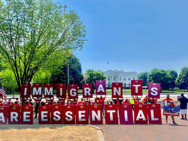 400 organizaciones en EE.UU. piden a Biden protección para los colombianos indocumentados . Foto: Center for Popular Democracy Action