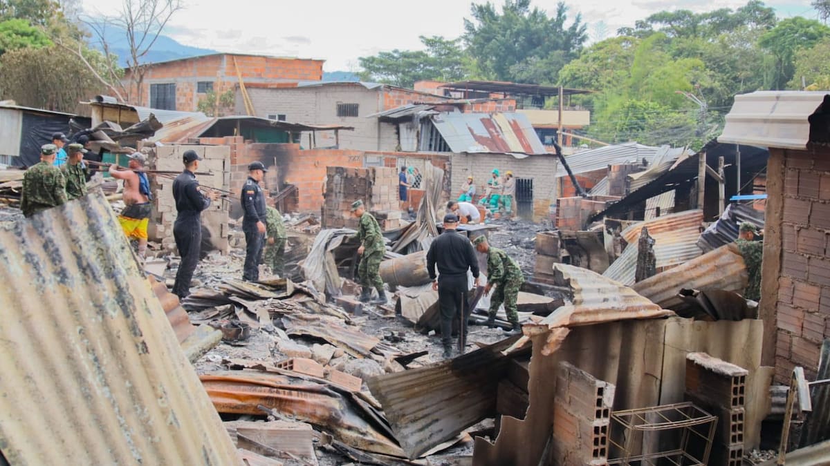 Buscarán construir proyecto de vivienda para damnificados del incendio de los Álamos de Ibagué