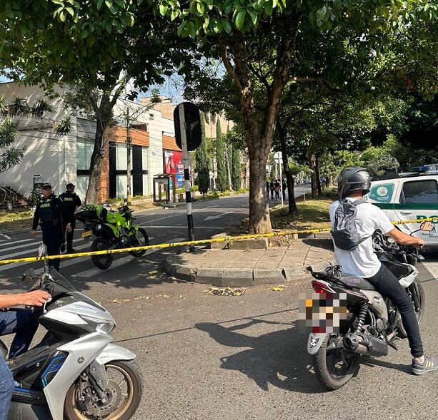 Zona acordonada Av. Nutibara- foto Denuncias Antioquia