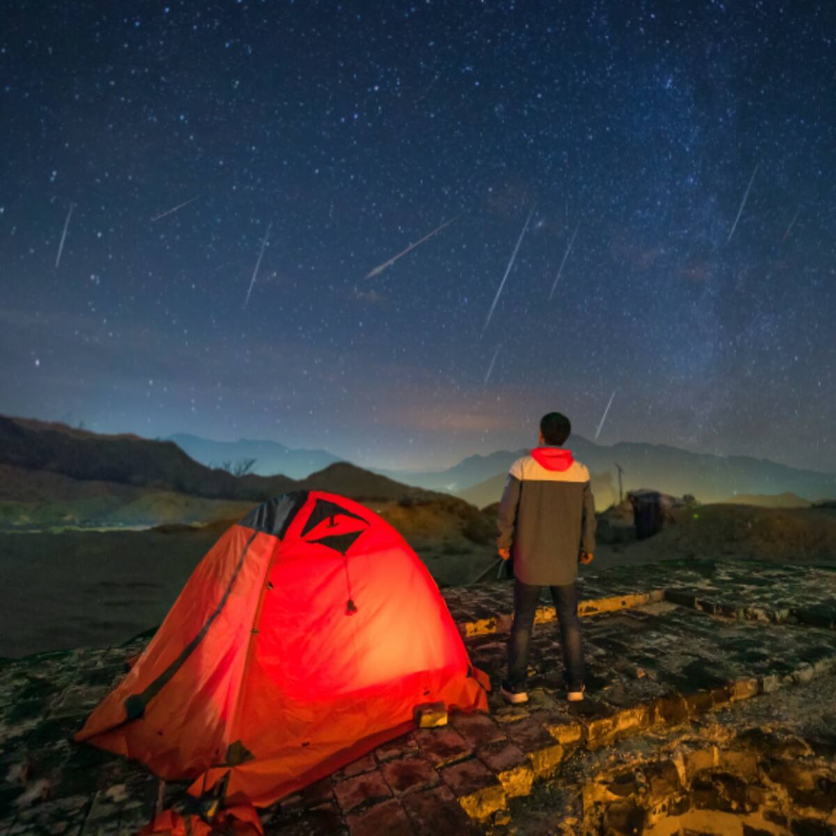 Lluvia de estrellas líridas abril 2025: Fecha y hora para ver desde Colombia el evento astronómico