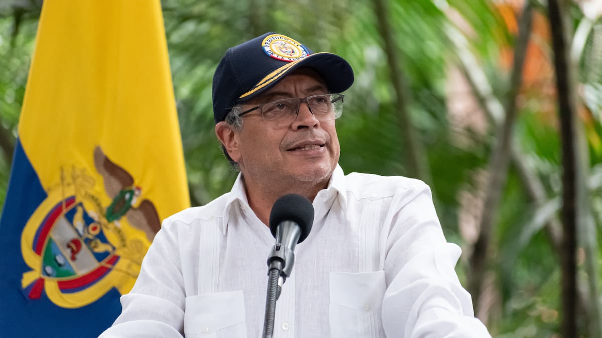“Nunca salió dinero público”: Presidente Petro sobre presuntos contratos a ELN