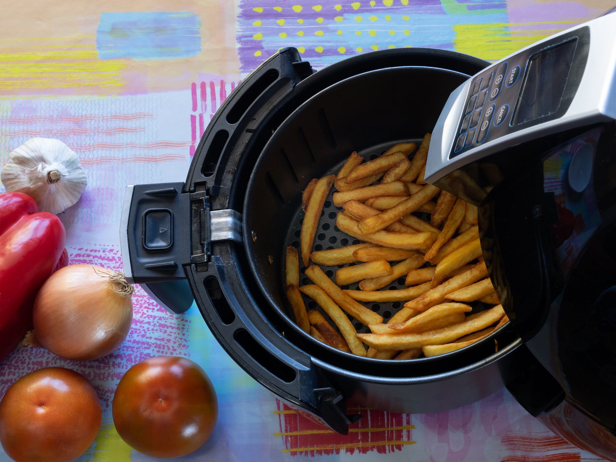Papas fritas  en airfryer // Foto de referencia: Getty Images