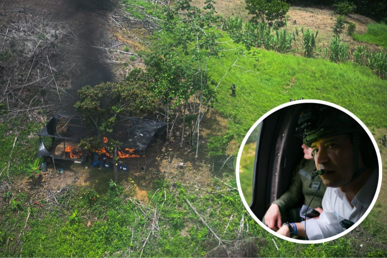 Ministro de Defensa Pedro Sánchez Suárez
(Foto: destrucción de un laboratorio)