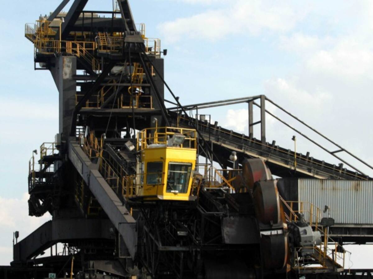 Corte Constitucional respalda el derecho de la mujer de trabajar en minería