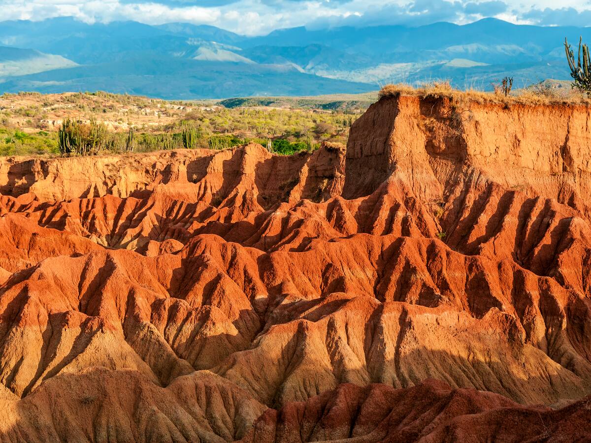 Huilenses celebran hoy 15 de junio sus 119 años de existencia