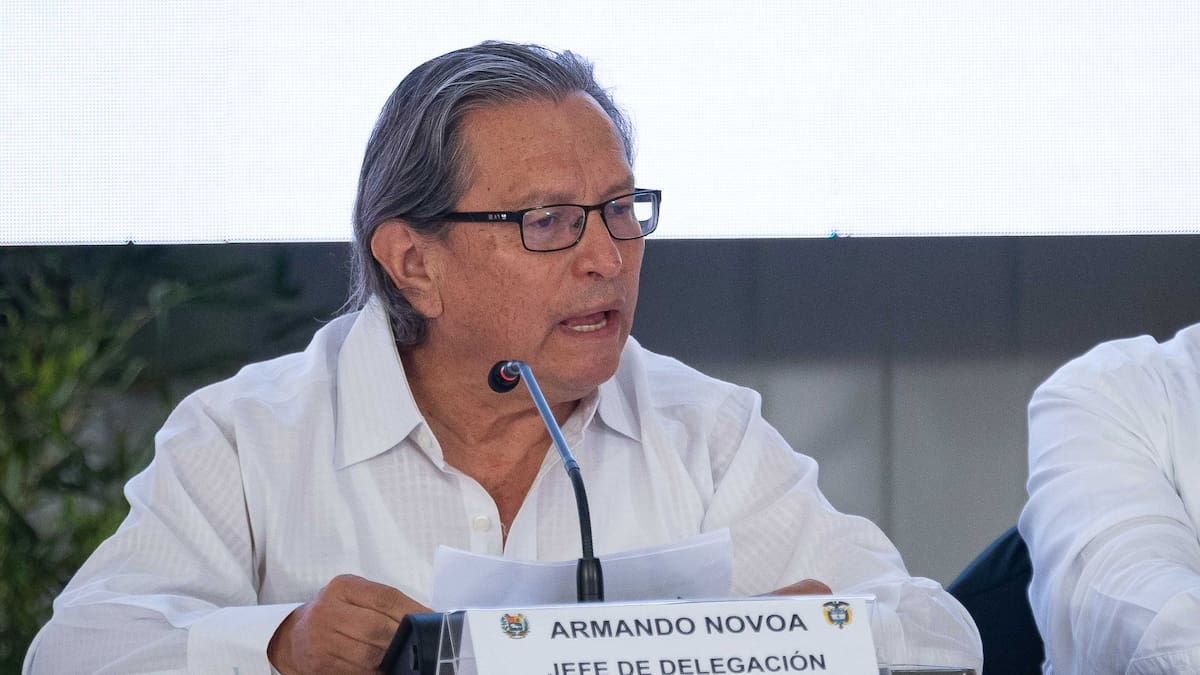 “Se está borrando con el codo lo que se escribió con la mano”: Armando Novoa