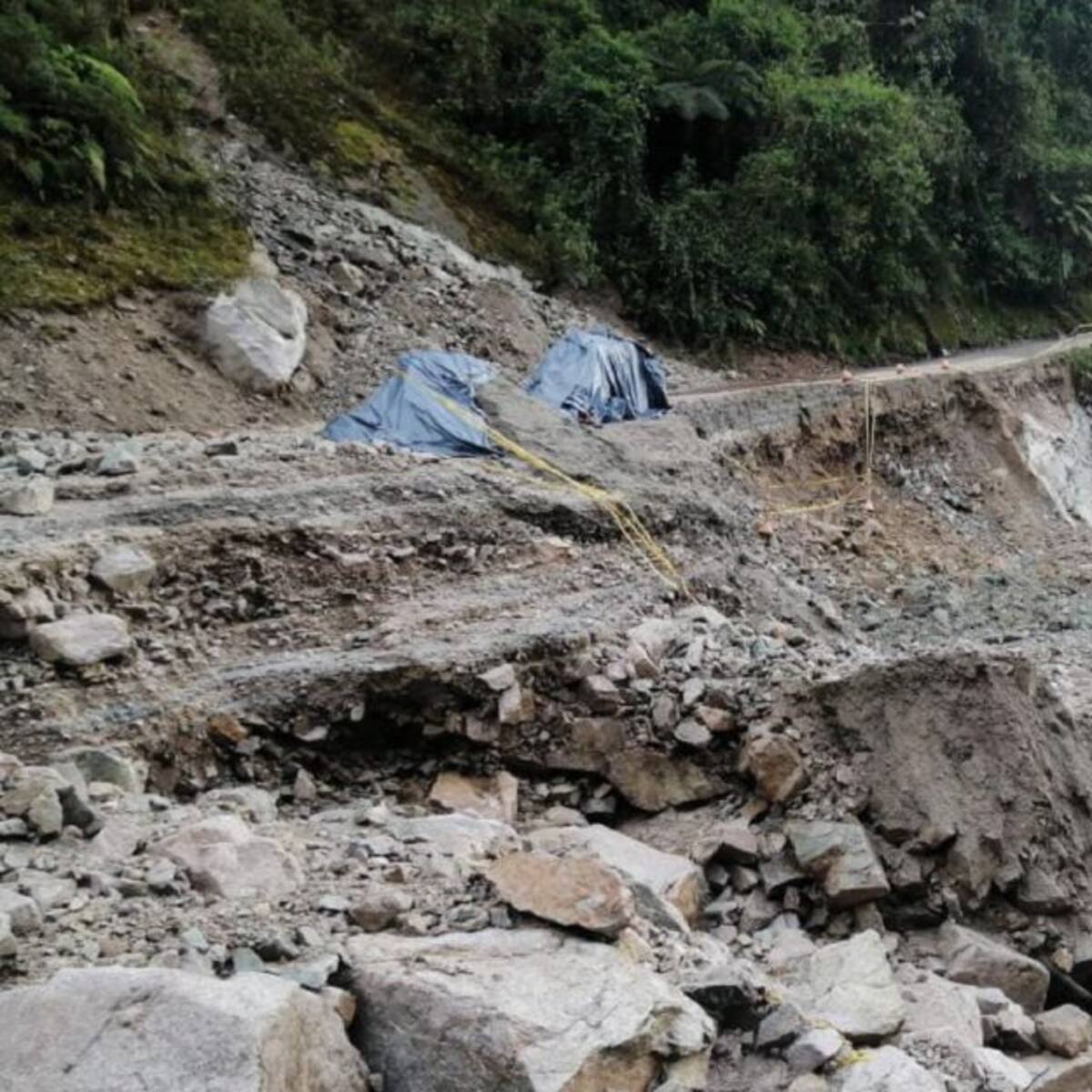 Sigue cerrada la vía Curos – Málaga