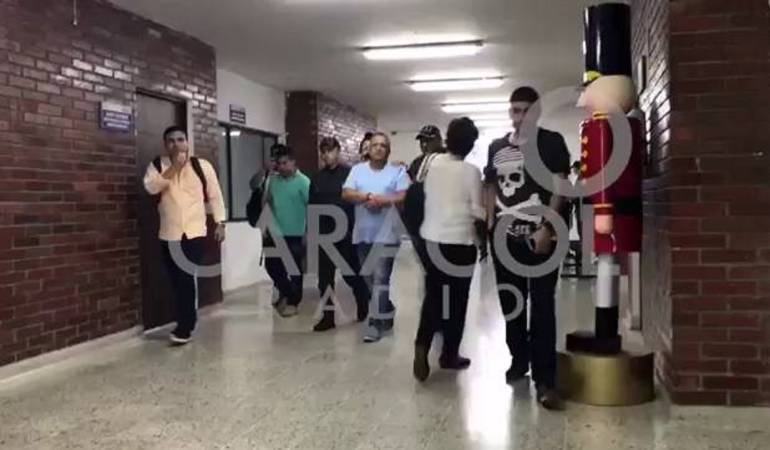 Juan Gallón Henao a su salida de la cárcel de Cúcuta.