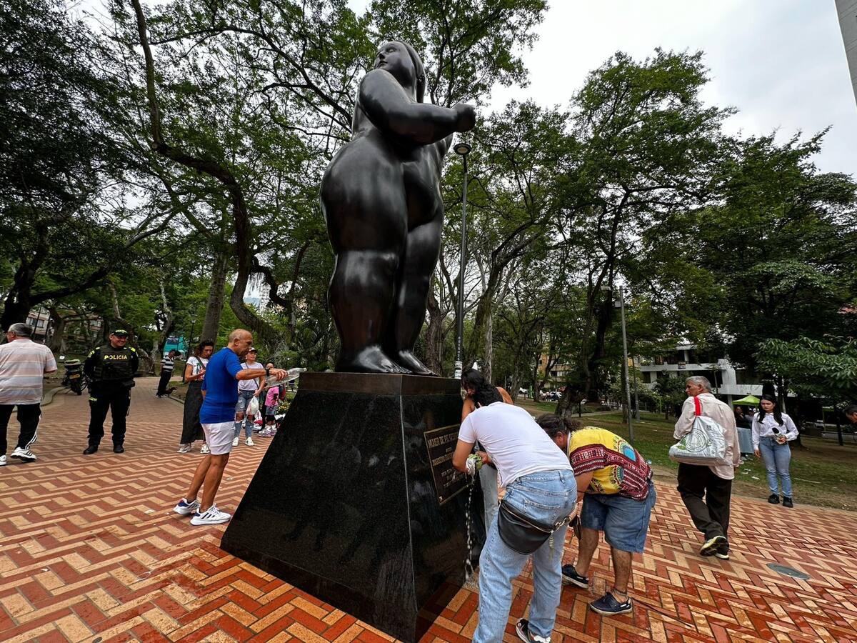 Aunque se limpió, Gorda de Botero tendrá que ser restaurada