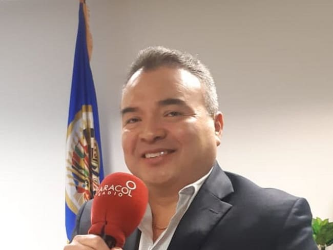Medellín está lista para la OEA: Secretario adjunto Néstor Méndez