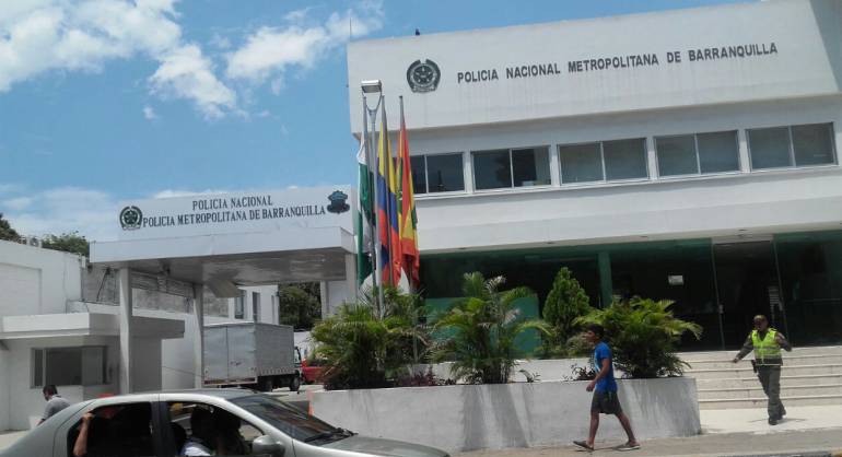 Policía Metropolitana. 