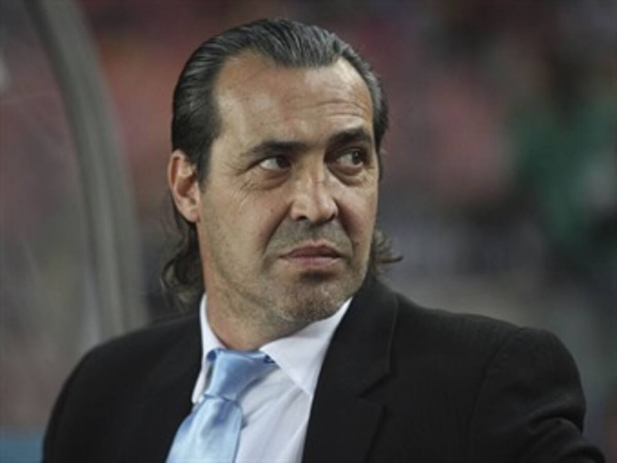 Ex seleccionador argentino Sergio Batista dice que la AFA lo echó sin explicaciones
