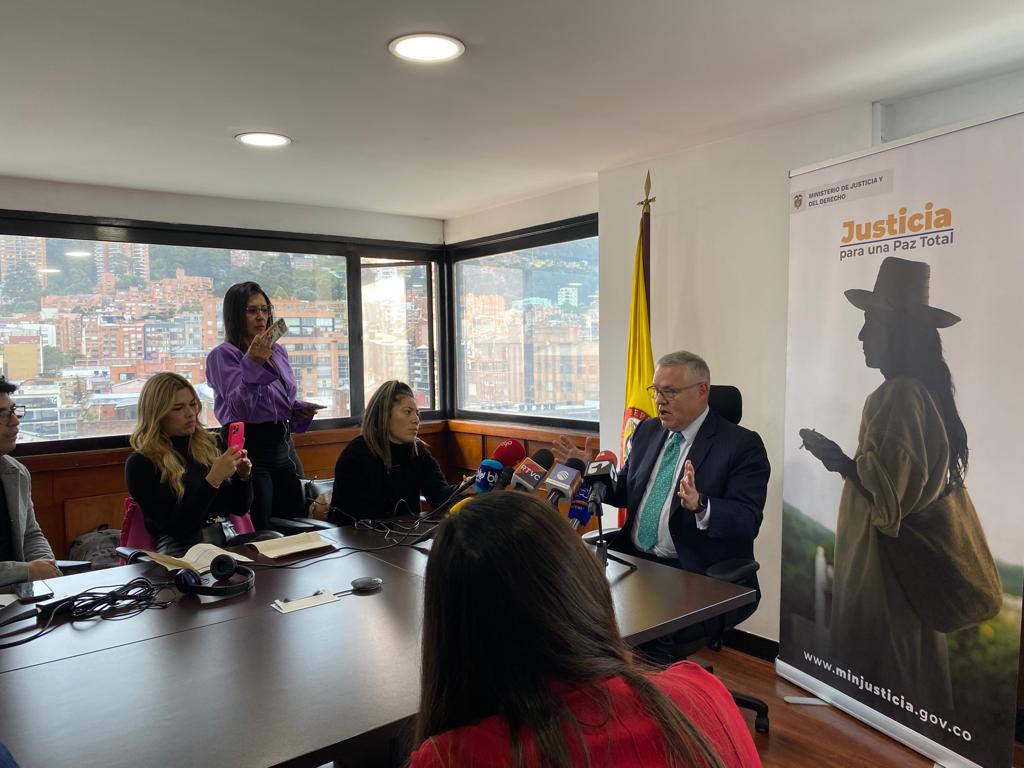 Néstor Osuna, ministro de Justicia