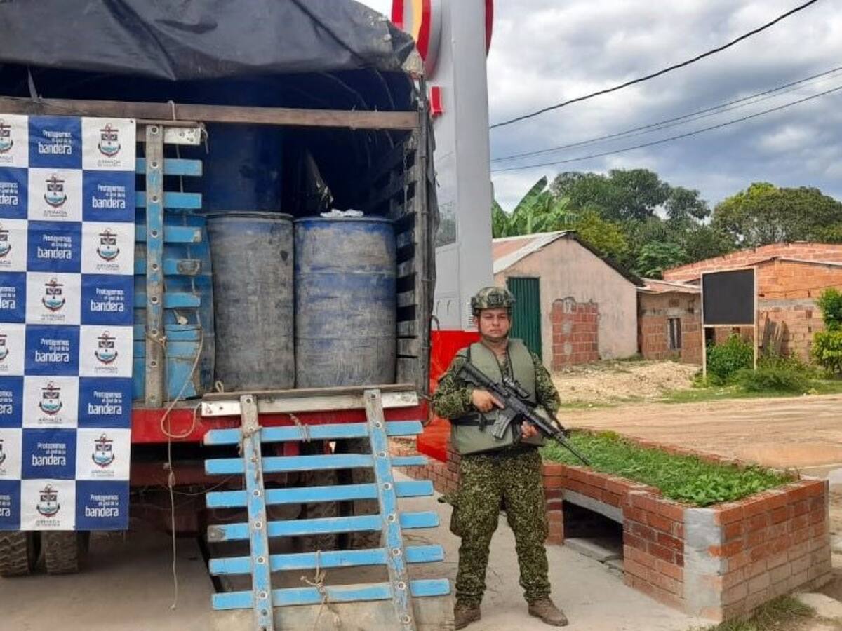 Armada incautó insumos para la producción de drogas en Bolívar