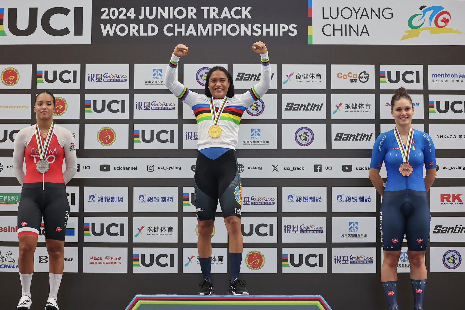 Stefany Cuadrado, ciclista colombiana / @UCI_Track