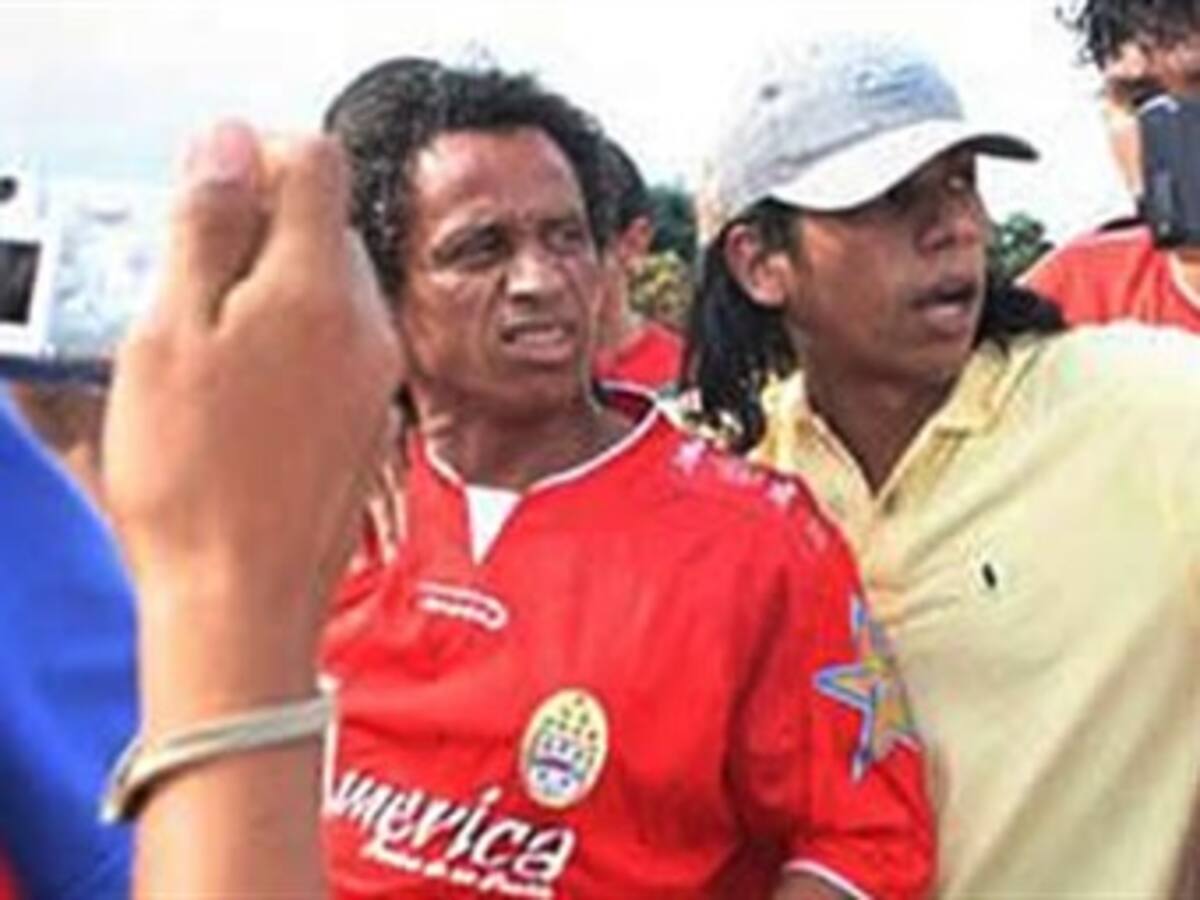 El delantero Anthony De Avila anuncia regreso al fútbol profesional, a los 45 años
