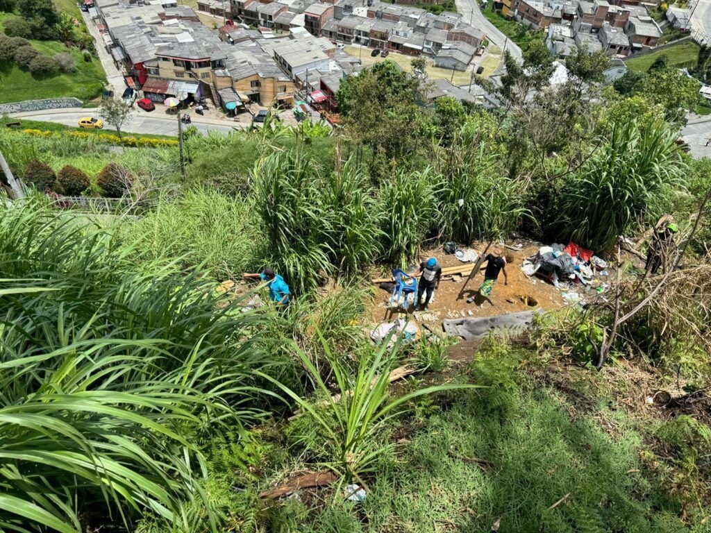 Invasiones en barrios de Manizales
