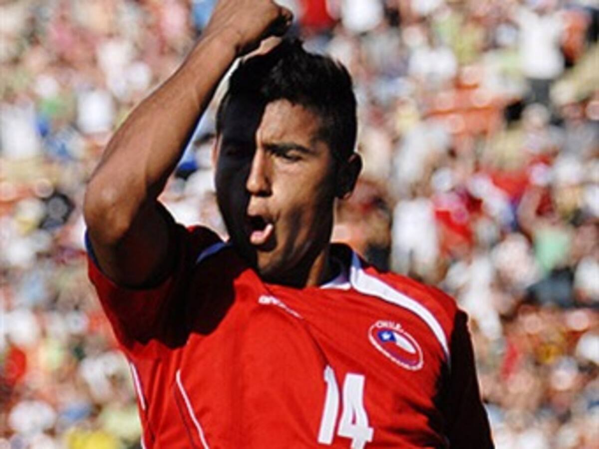El chileno Arturo Vidal confia en clasificar al Mundial ante Colombia
