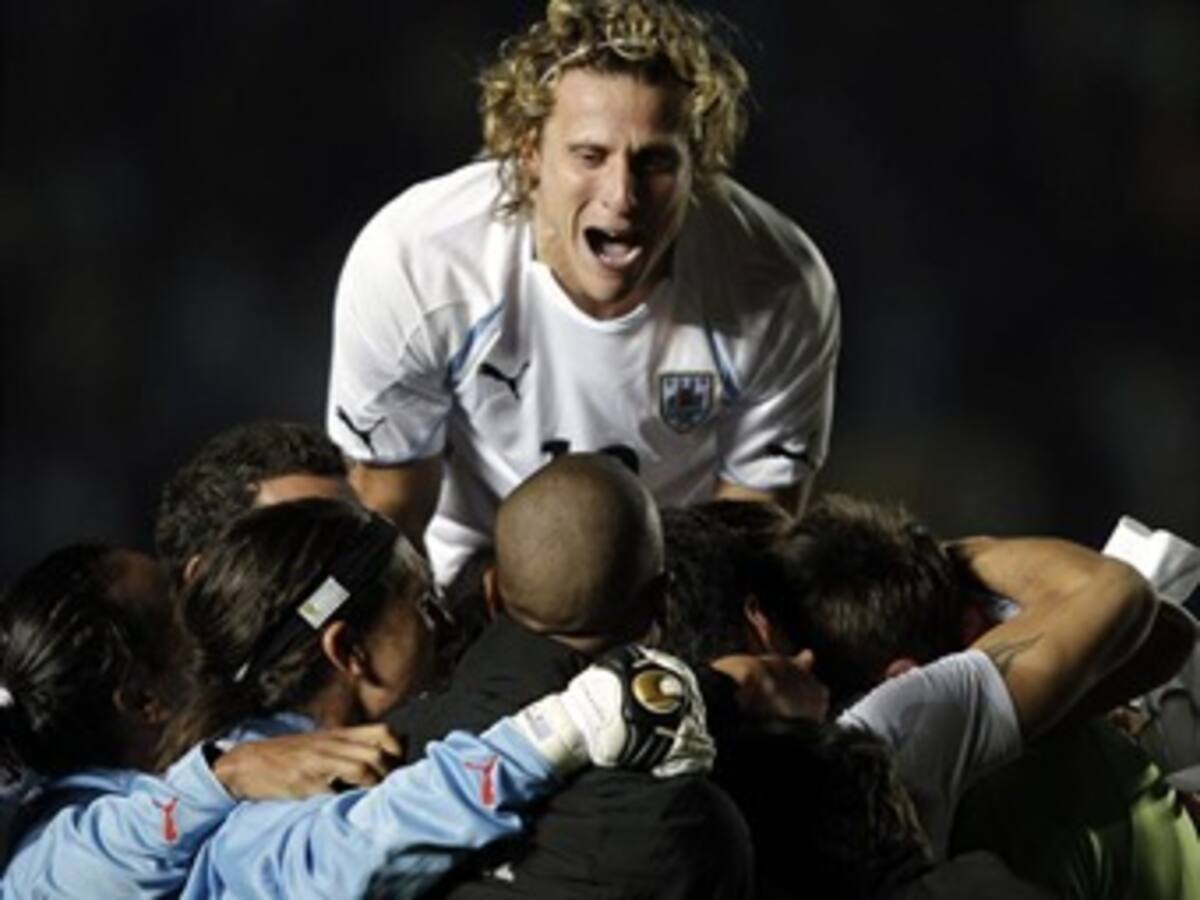 Uruguay elimina a la local Argentina y se clasifica a semifinales