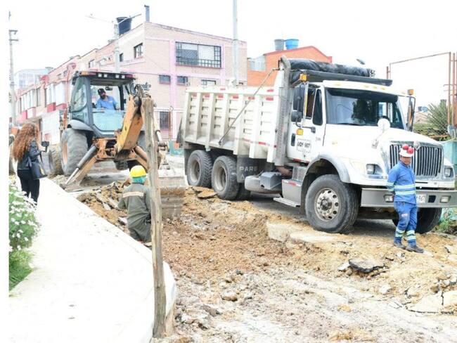Inician obras viales en Tunja.