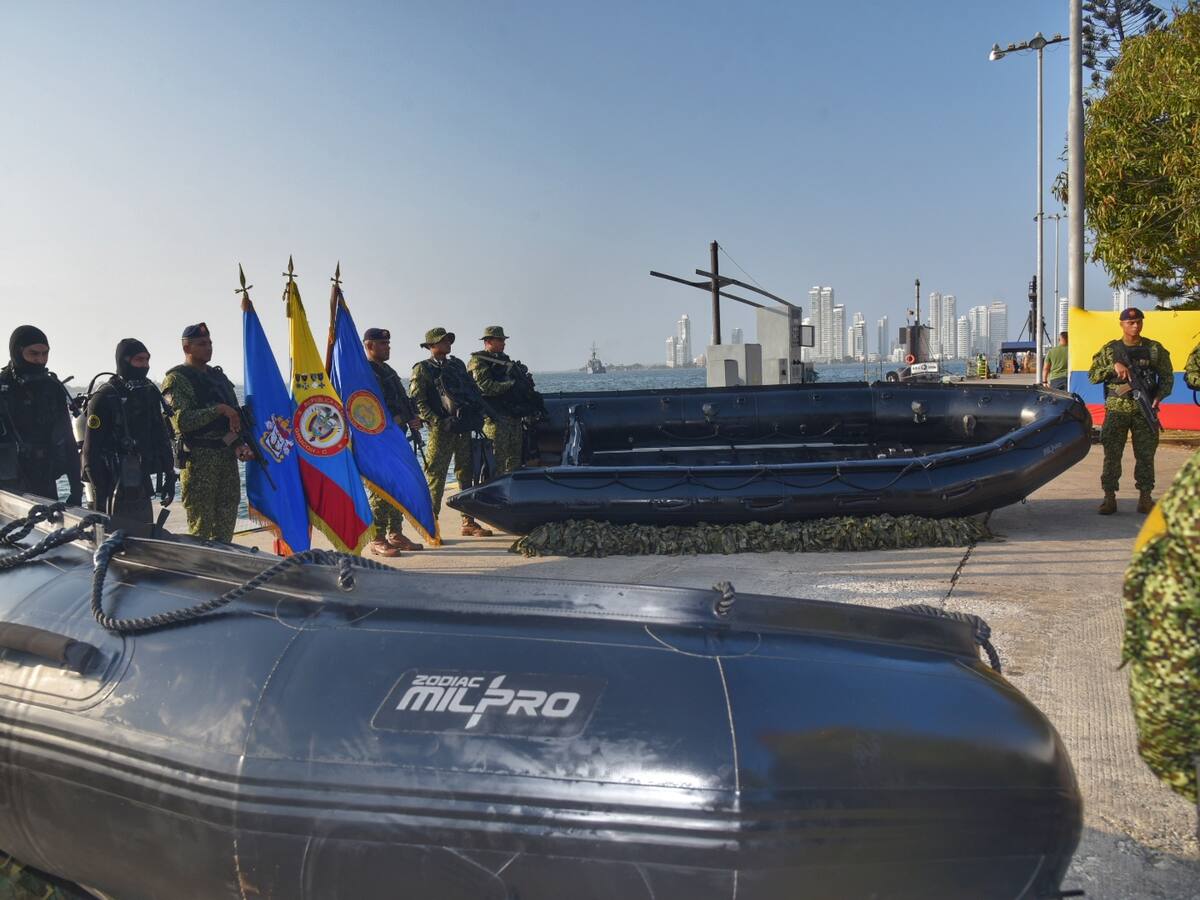 Armada recibió dos nuevos botes para fortalecer seguridad portuaria de Cartagena