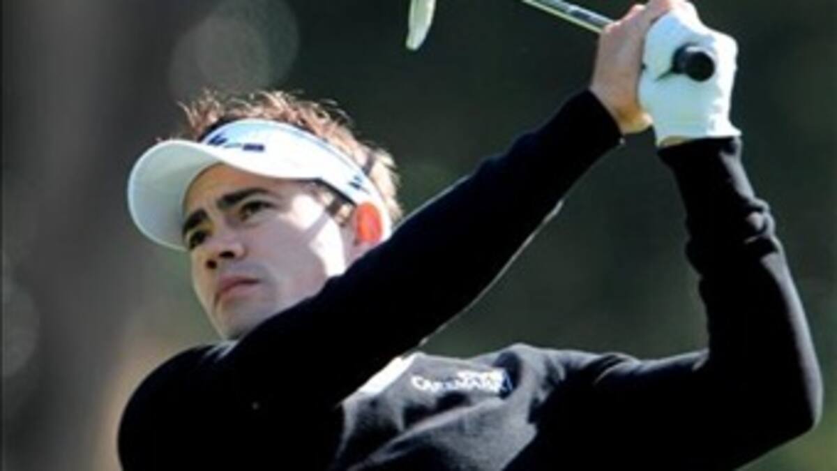 Tiger Woods y Camilo Villegas tuvieron pésimo debut en torneo de golf de Ohio