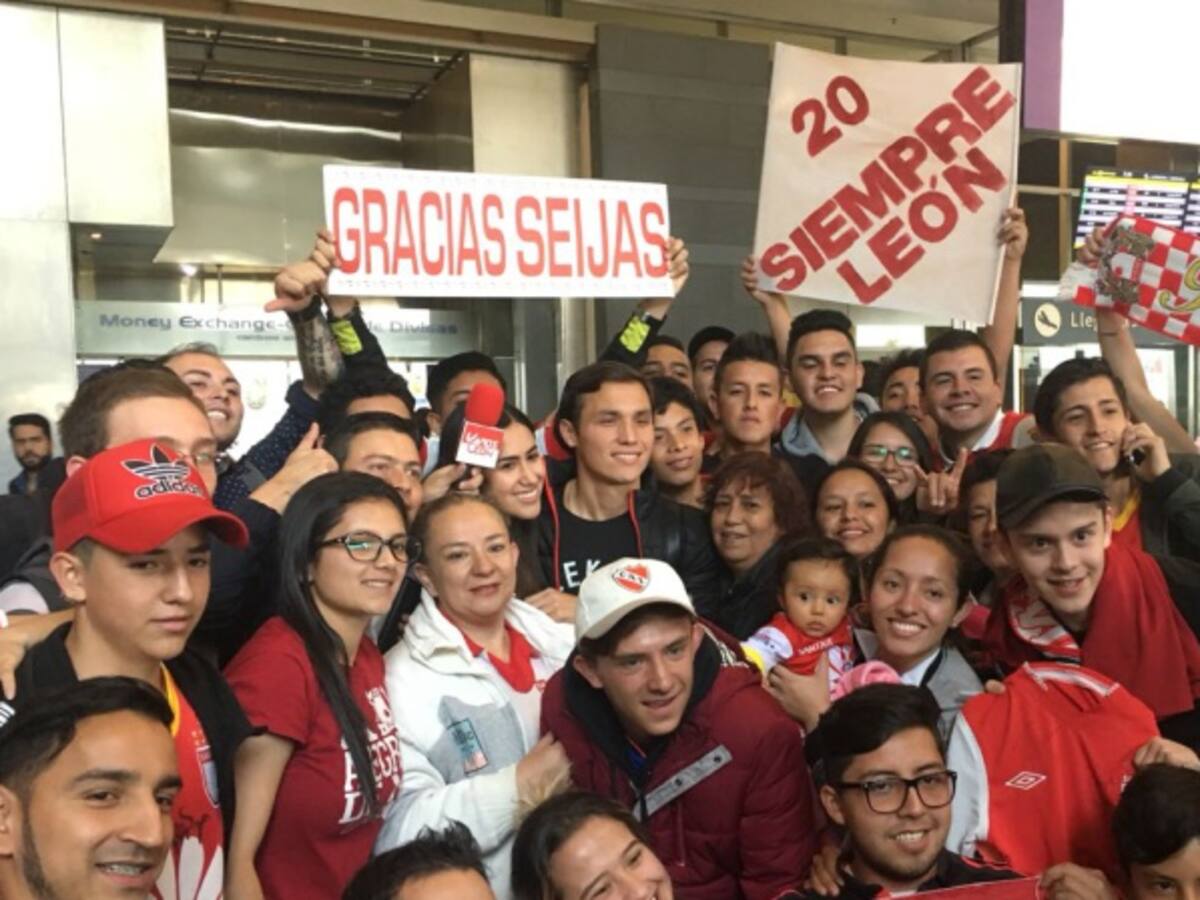 Gran recibimiento para Seijas en su llegada a Bogotá