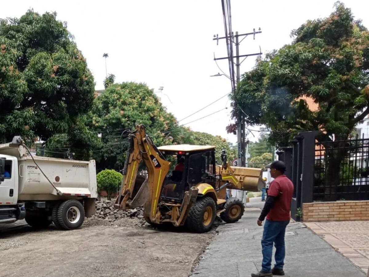Alcaldía responde a la Contraloría sobre posible detrimento por maquinaria amarilla