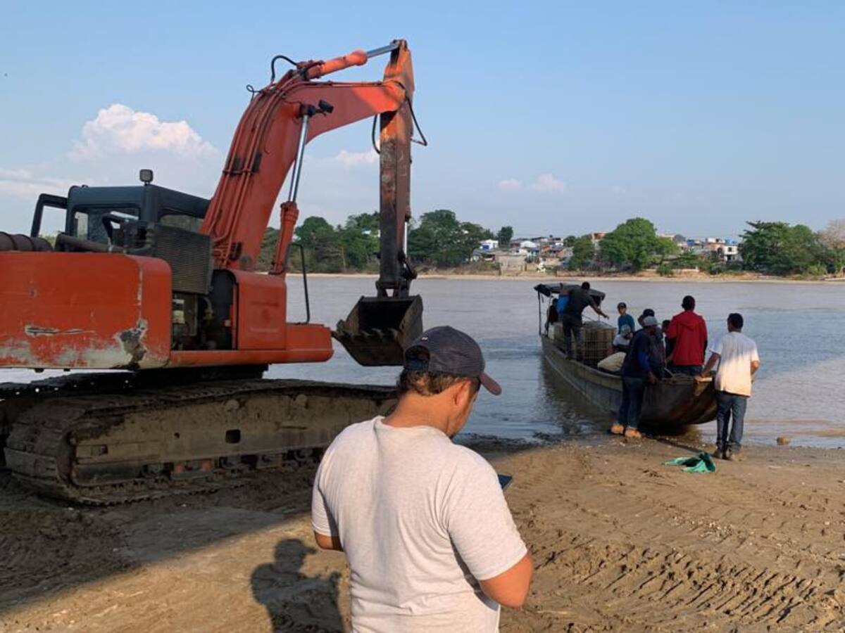 Levantan paro minero que impidió navegación en un tramo del río Nechí en Antioquia