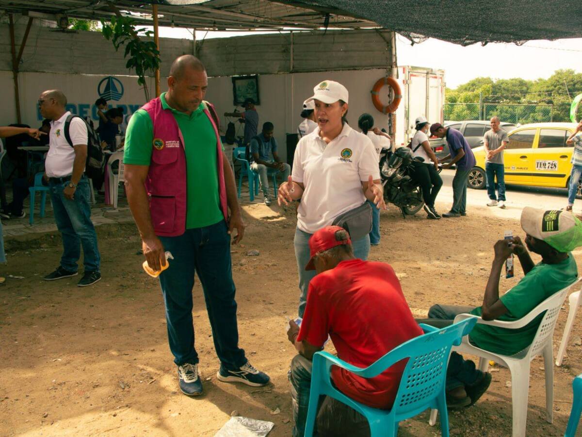 Habitantes de calle recibieron atención en el barrio Chino