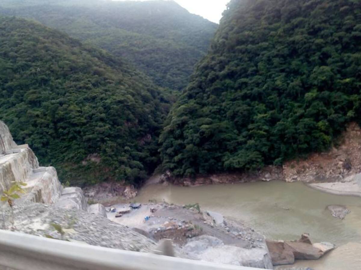 Gobierno hará subasta energética por atraso de Hidroituango