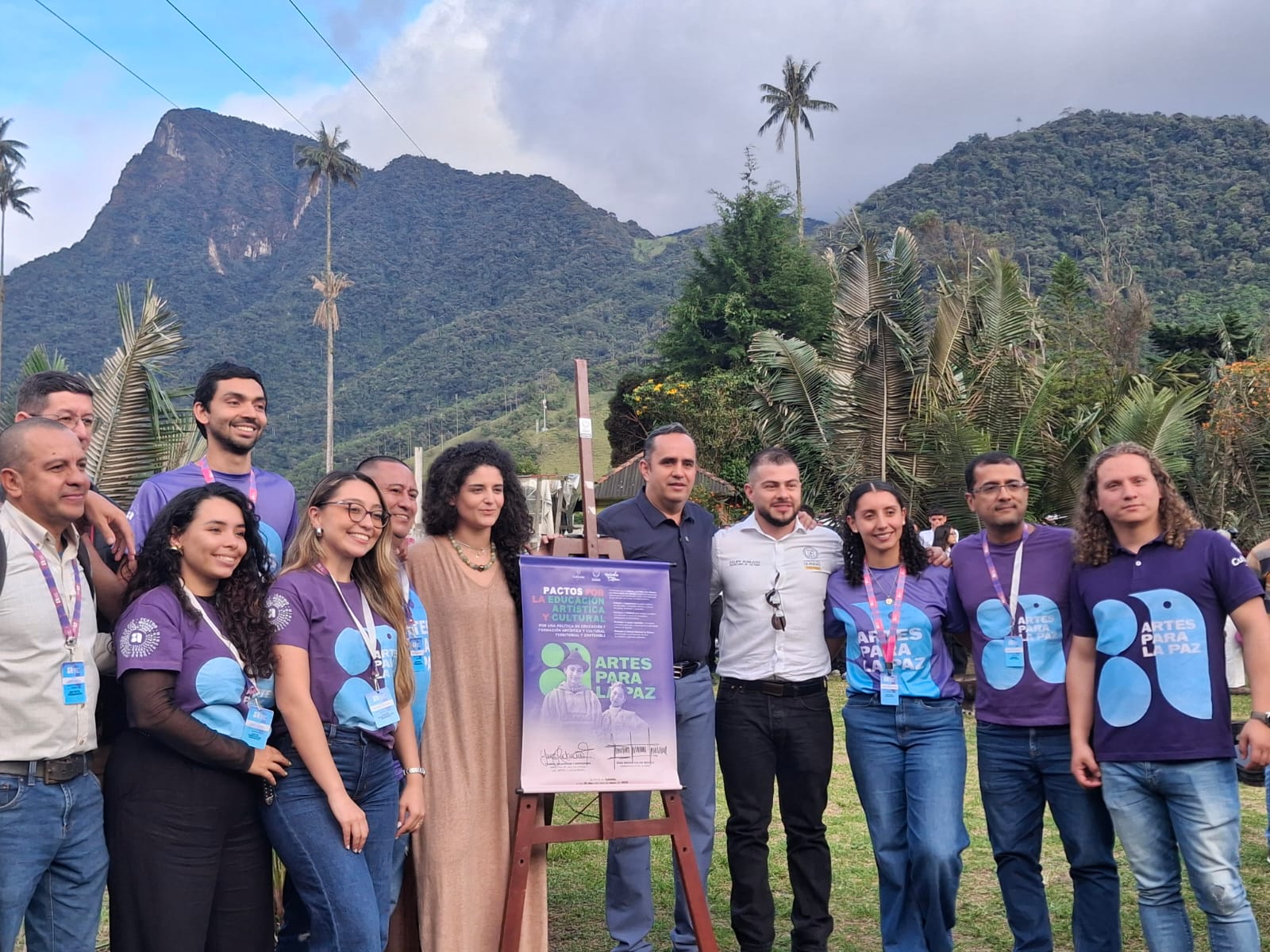 Ministra de las culturas y firma del pacto por 'Artes para la paz'- Vanessa Porras (Caracol Radio)