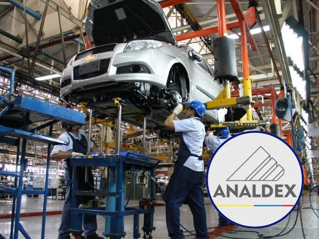 Bogotá: Alcadia firma alianza para que empresarios del sector automotriz puedan exportar